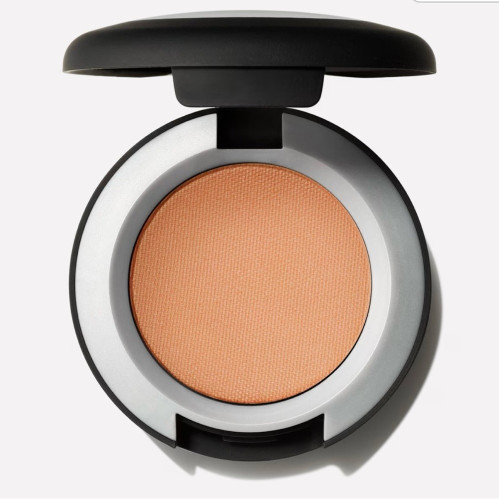 NWT Mac Cosmetic Eye Shadow Matte -These Bags are Designer